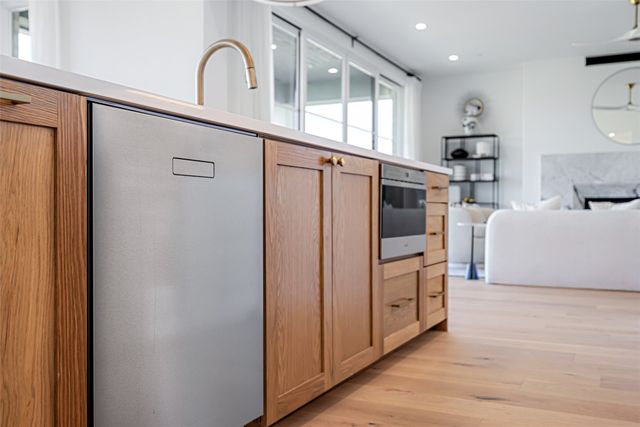 340 O Connor Ridge Boulevard 23, Irving, TX 75038