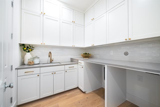 340 O Connor Ridge Boulevard 23, Irving, TX 75038