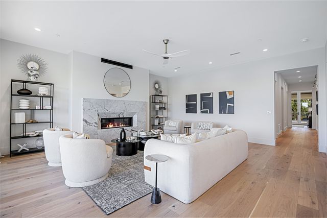 340 O Connor Ridge Boulevard 23, Irving, TX 75038