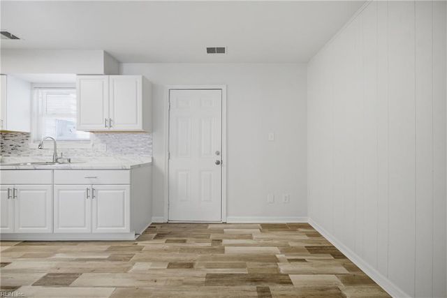 3220 Wimbledon WAY, Virginia Beach, VA 23453