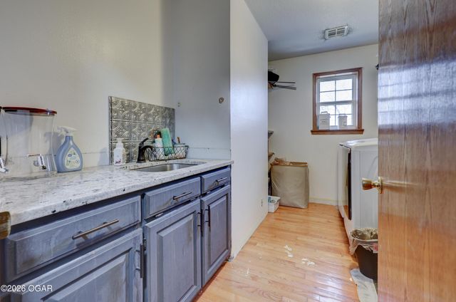 6103 SE 75th Terrace, Riverton, KS 66770