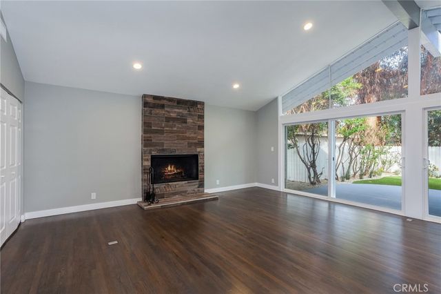 16231 Moorpark Street, Encino, CA 91436