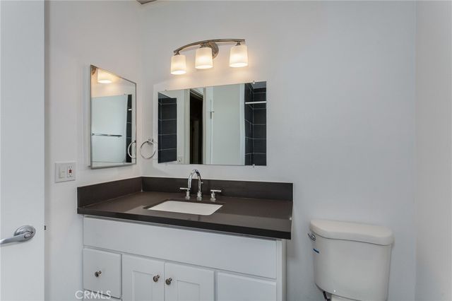 16231 Moorpark Street, Encino, CA 91436