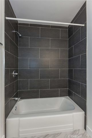 16231 Moorpark Street, Encino, CA 91436