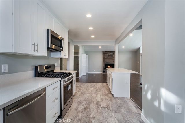 16231 Moorpark Street, Encino, CA 91436