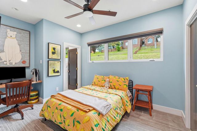 3285 Nob Hill Dr, Conway, AR 72034