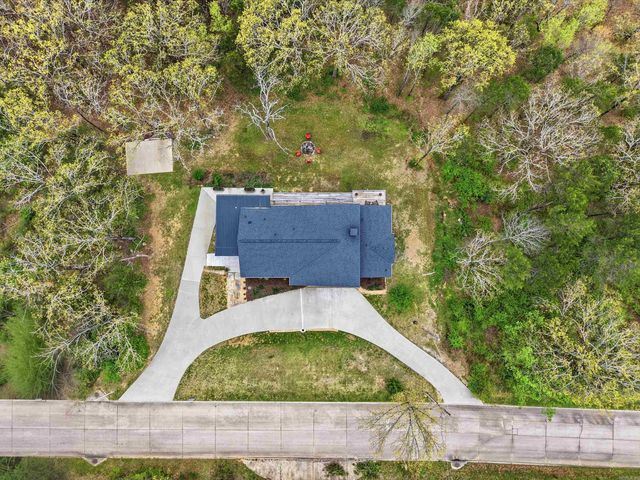 3285 Nob Hill Dr, Conway, AR 72034