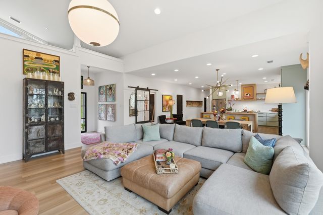 3285 Nob Hill Dr, Conway, AR 72034