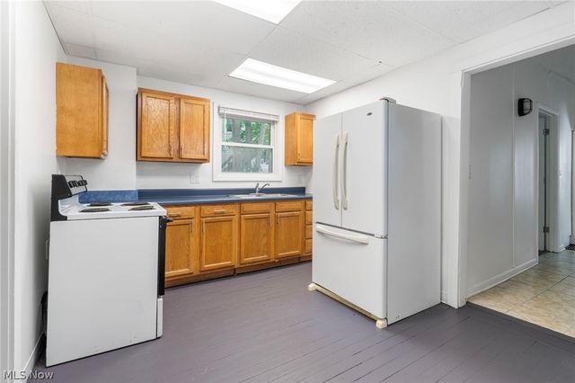 477 Allyn Street, Akron, OH 44304