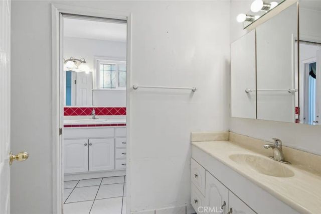 21815 Martin, Carson, CA 90745
