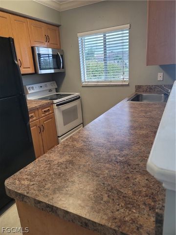 1014 Country Club BLVD 2, Cape Coral, FL 33990