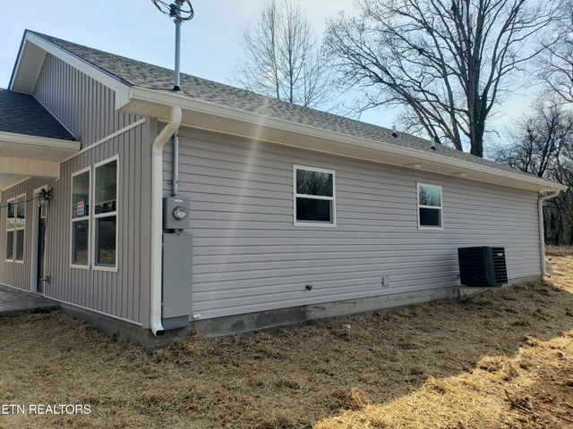 4415 Joe Lewis Rd, Knoxville, TN 37920