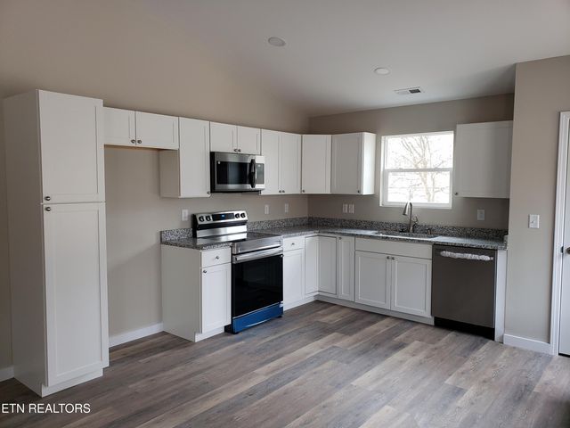 4415 Joe Lewis Rd, Knoxville, TN 37920