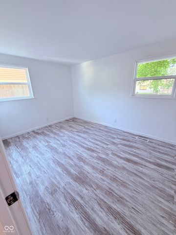 4026 Eisenhower Drive, Indianapolis, IN 46254