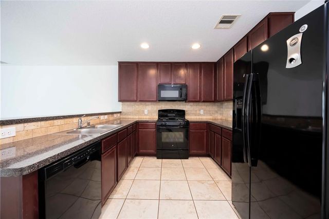 9939 Chimney Swift Lane, Conroe, TX 77385