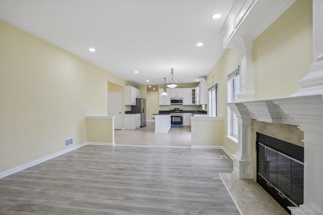 2508 Constitution Way, New Windsor, NY 12553
