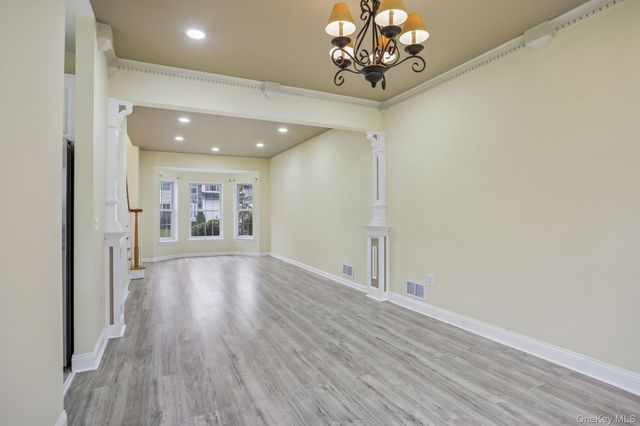 2508 Constitution Way, New Windsor, NY 12553