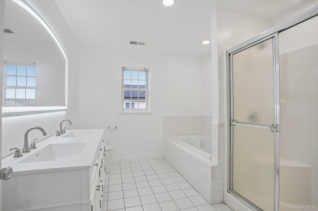 2508 Constitution Way, New Windsor, NY 12553