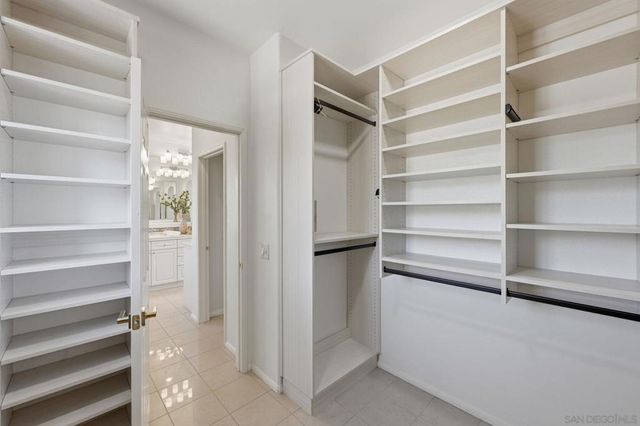 3394 Holly Oak Ln, Escondido, CA 92027