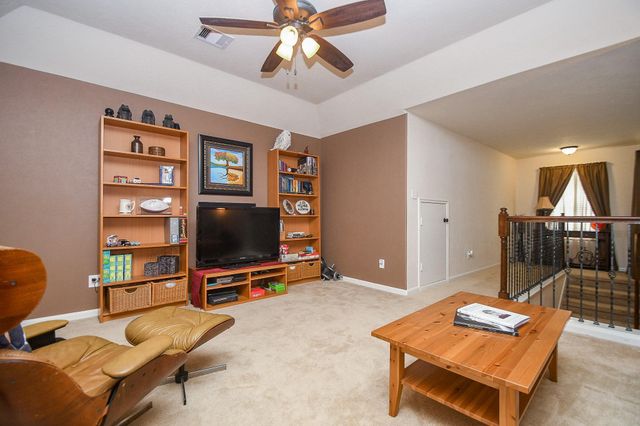2517 Rusting Creek Drive, Pearland, TX 77584