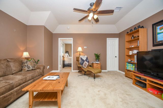 2517 Rusting Creek Drive, Pearland, TX 77584
