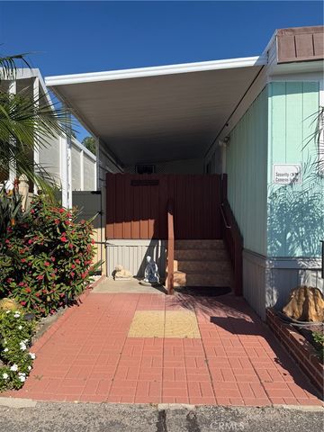 8800 Eton Avenue 31, Canoga Park, CA 91304