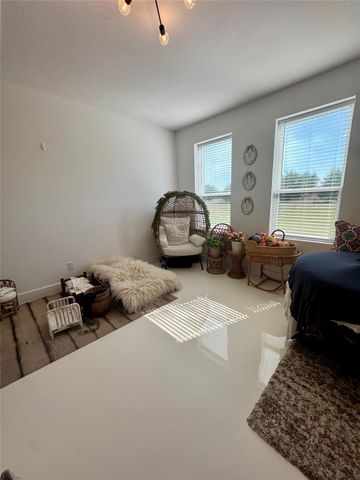 9100 Delesandri Drive, Hitchcock, TX 77563