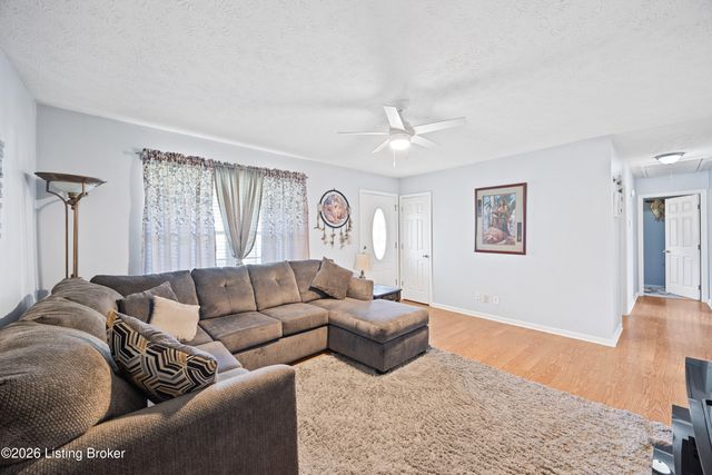 7204 Gorham Way, Louisville, KY 40291
