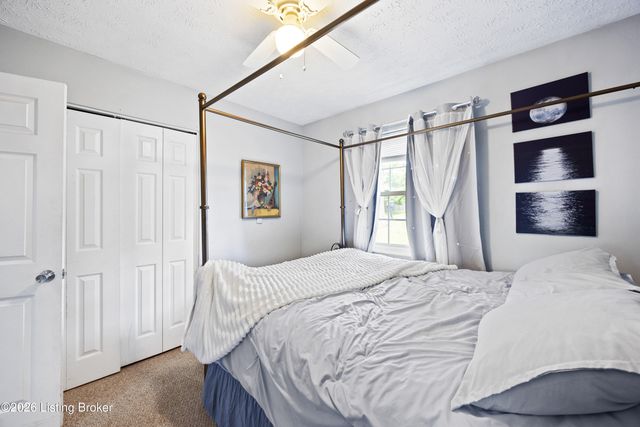 7204 Gorham Way, Louisville, KY 40291