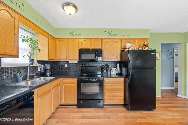 7204 Gorham Way, Louisville, KY 40291