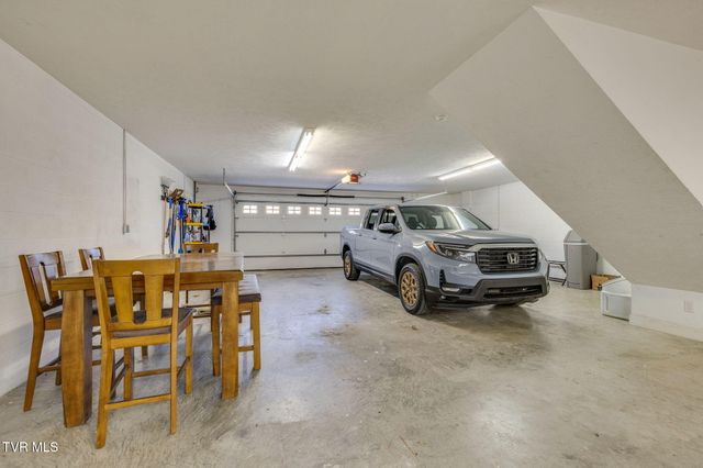 1062 Caprice Street, Church Hill, TN 37642