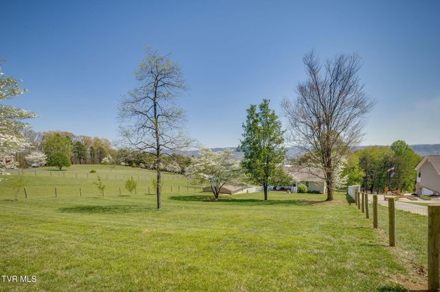 1062 Caprice Street, Church Hill, TN 37642