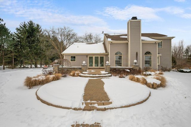 7645 Yawberg Road, Whitehouse, OH 43571