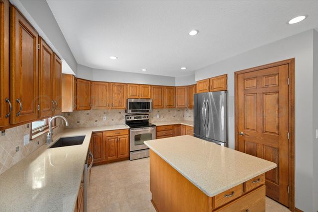 7645 Yawberg Road, Whitehouse, OH 43571