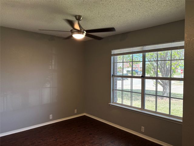 2457 Eagle Mountain Drive, Little Elm, TX 75068