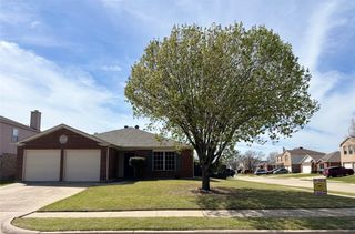 2457 Eagle Mountain Drive, Little Elm, TX 75068