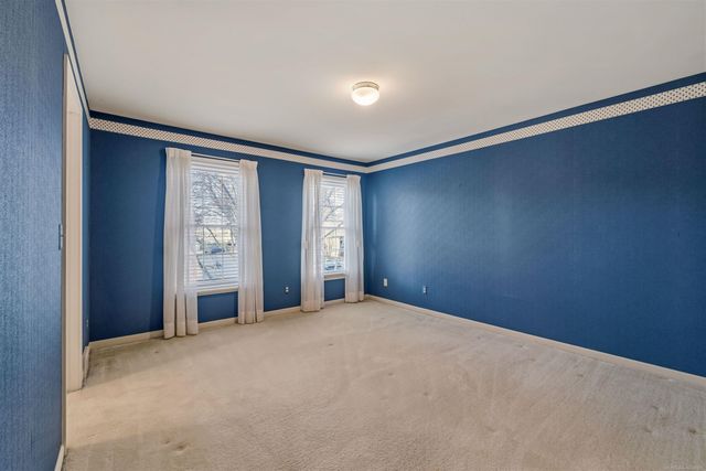172 Windwood Pointe Avenue, St Clair Shores, MI 48080