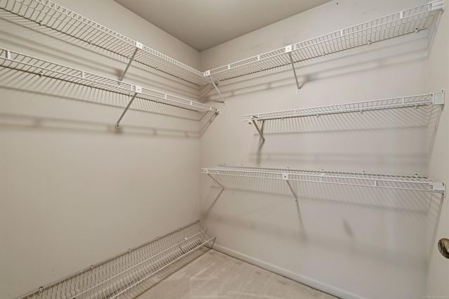 172 Windwood Pointe Avenue, St Clair Shores, MI 48080