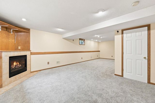 17993 89th Place N, Maple Grove, MN 55311