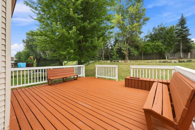 17993 89th Place N, Maple Grove, MN 55311