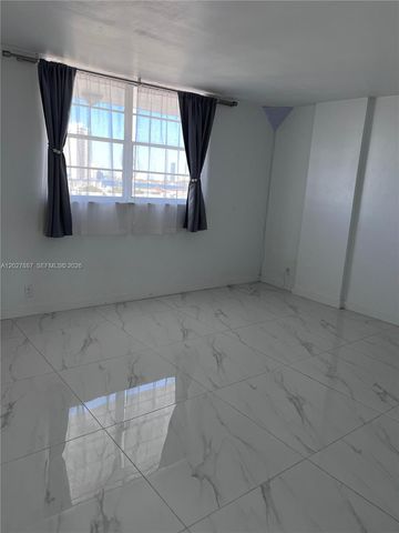 3545 NE 166th St 1004, North Miami Beach, FL 33160