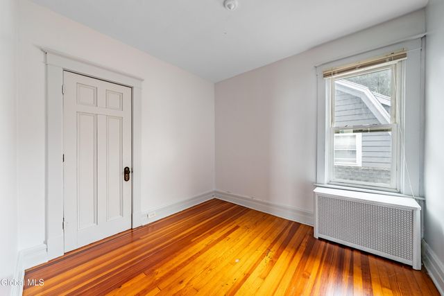 23 N Lake Avenue, Troy, NY 12180