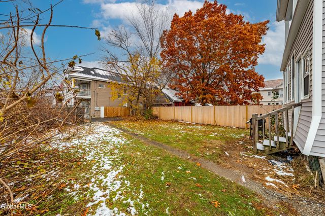 23 N Lake Avenue, Troy, NY 12180