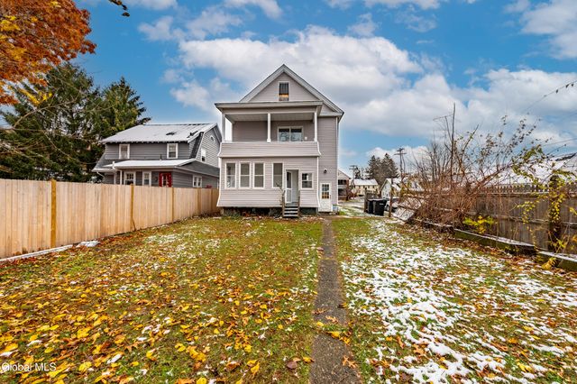 23 N Lake Avenue, Troy, NY 12180