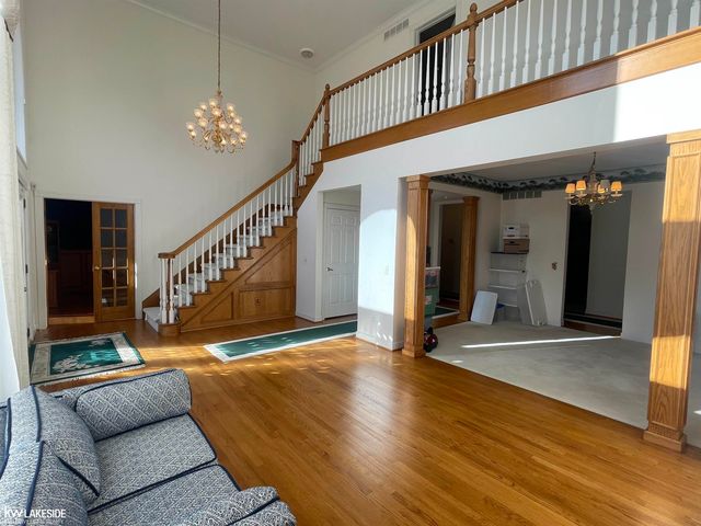 48470 Montelepre Drive, Shelby Twp, MI 48315