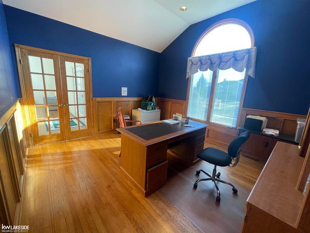 48470 Montelepre Drive, Shelby Twp, MI 48315