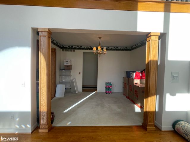 48470 Montelepre Drive, Shelby Twp, MI 48315