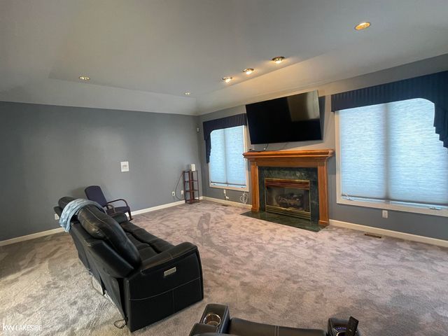 48470 Montelepre Drive, Shelby Twp, MI 48315