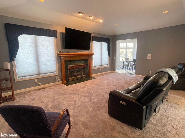 48470 Montelepre Drive, Shelby Twp, MI 48315