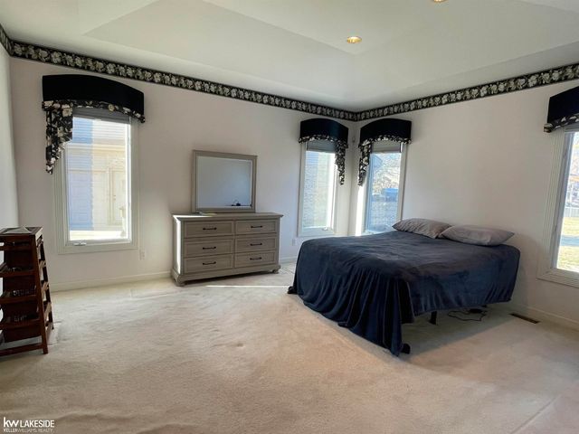 48470 Montelepre Drive, Shelby Twp, MI 48315